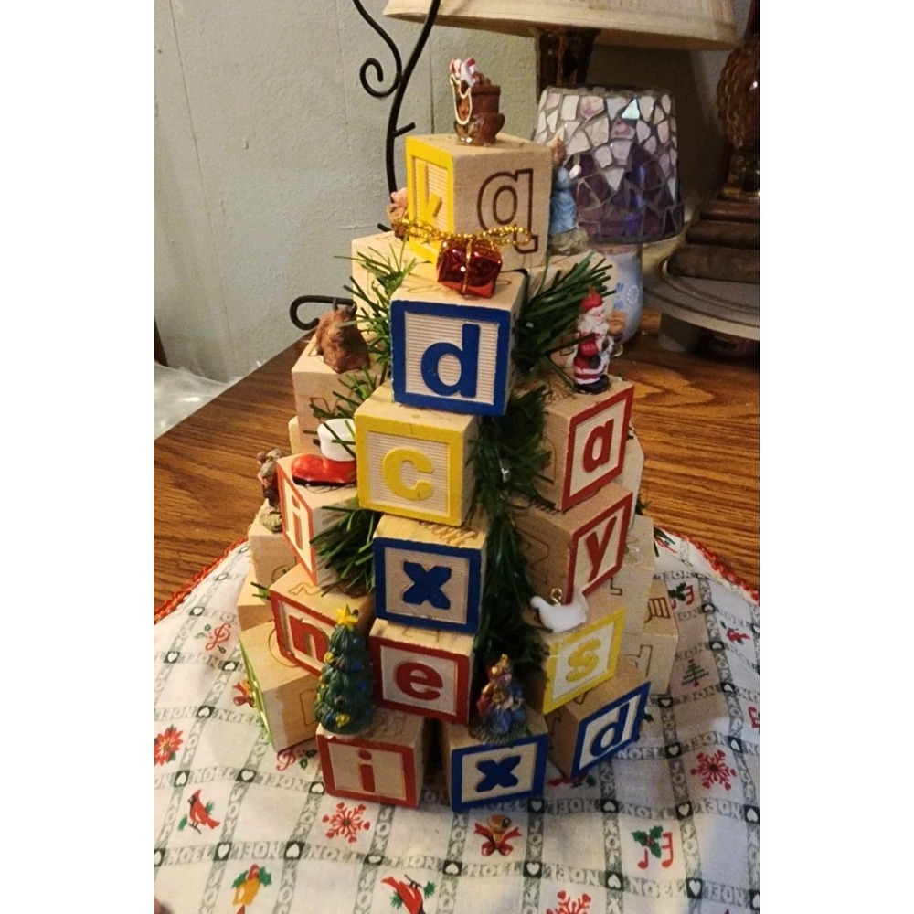 Vintage Handmade Alphabet Wood Block Christmas Holiday Tree w/ Miniature Figures